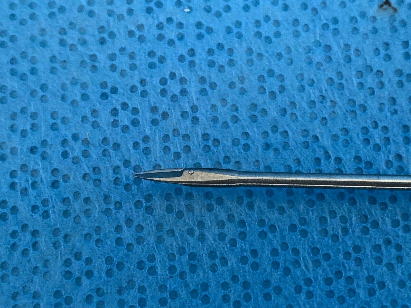 Millennium 6-6847 Micro Scissors Straight Single Action Jaw Spine Neuro