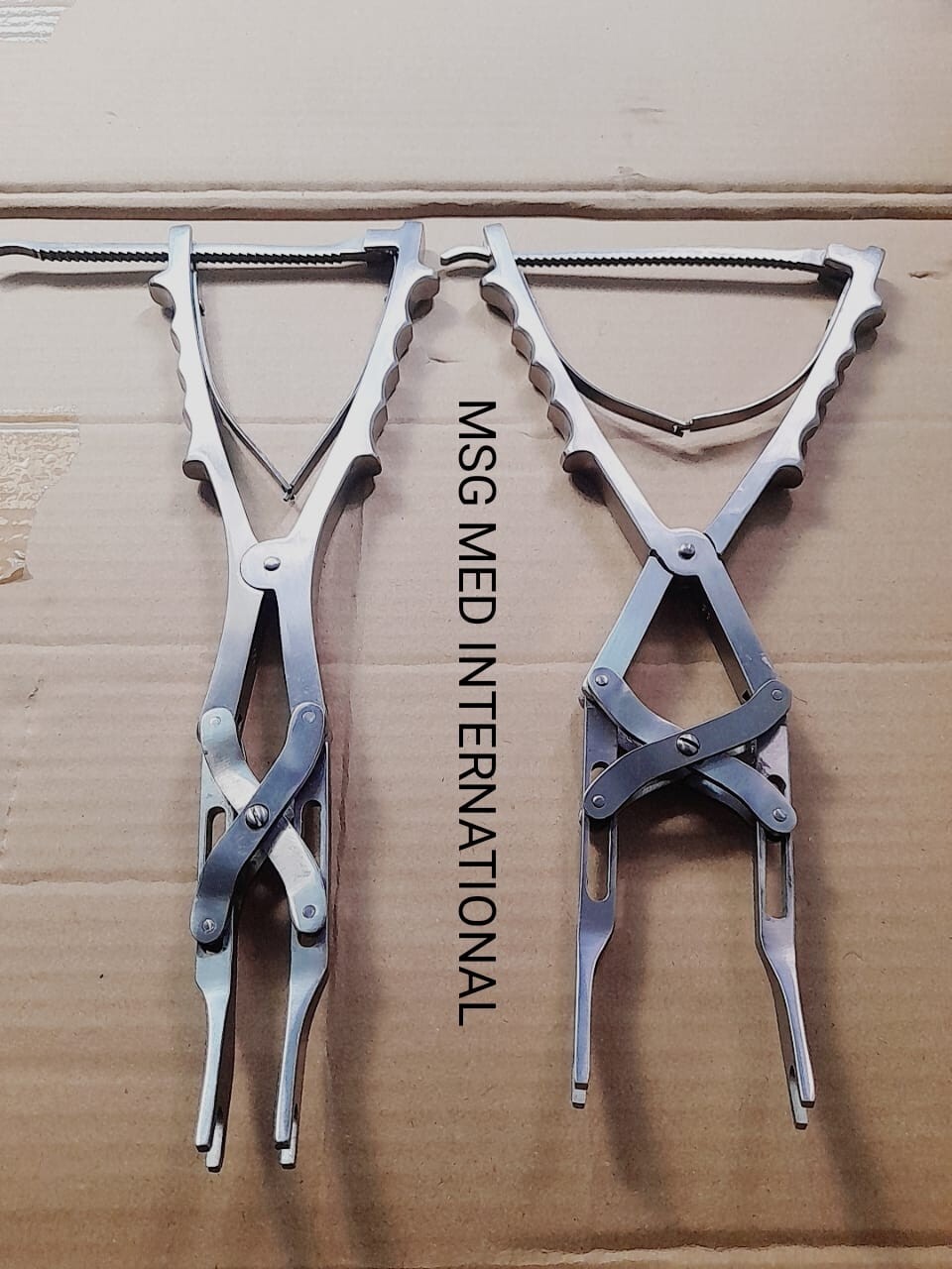 Professional Spinal Parallel Rod Compressor and Rod Distractor Offer Set Of 2PCS