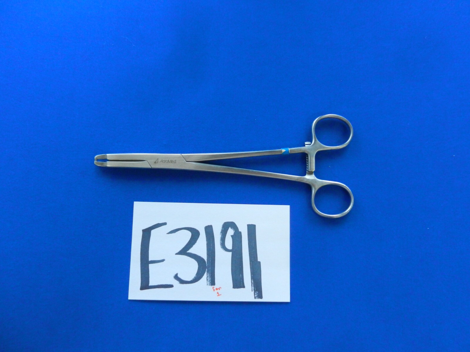 E3191 AcroMed 2053-26 Toggle Free Straight Hook Holder
