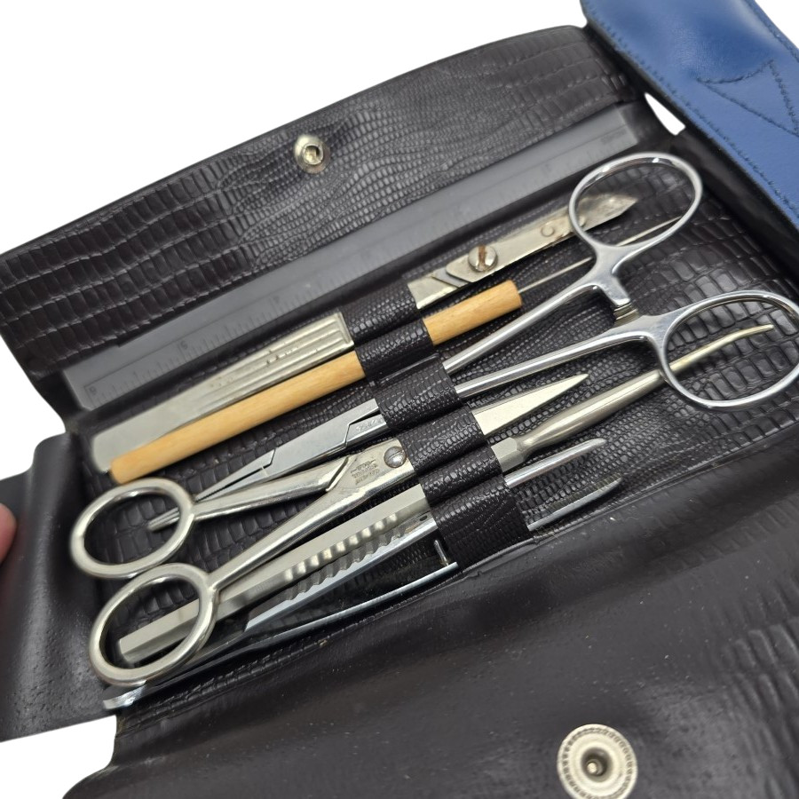 General Surgery Instrument Kit Scissors Forceps Scalpel Ruler Black Pocket Case