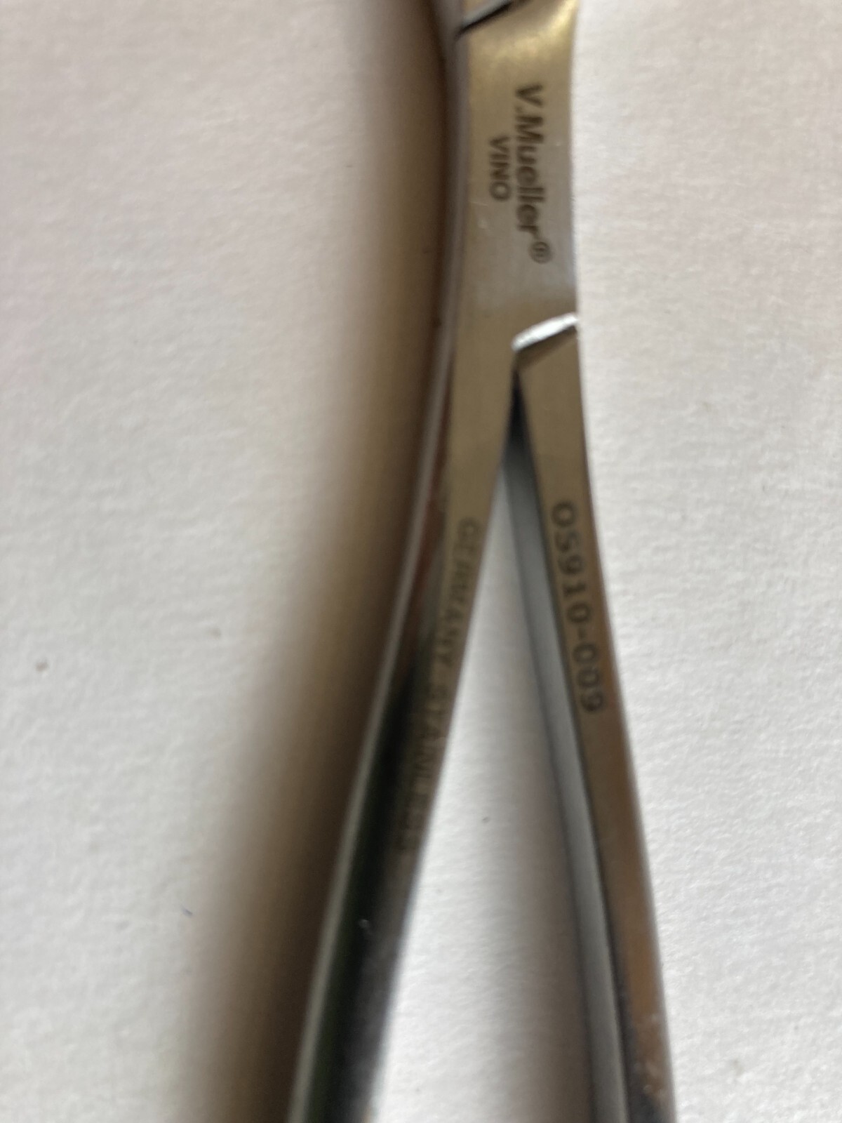 V. Mueller Kern-Lane Bone Holding Forceps Orthopedic Instrument OS910-009