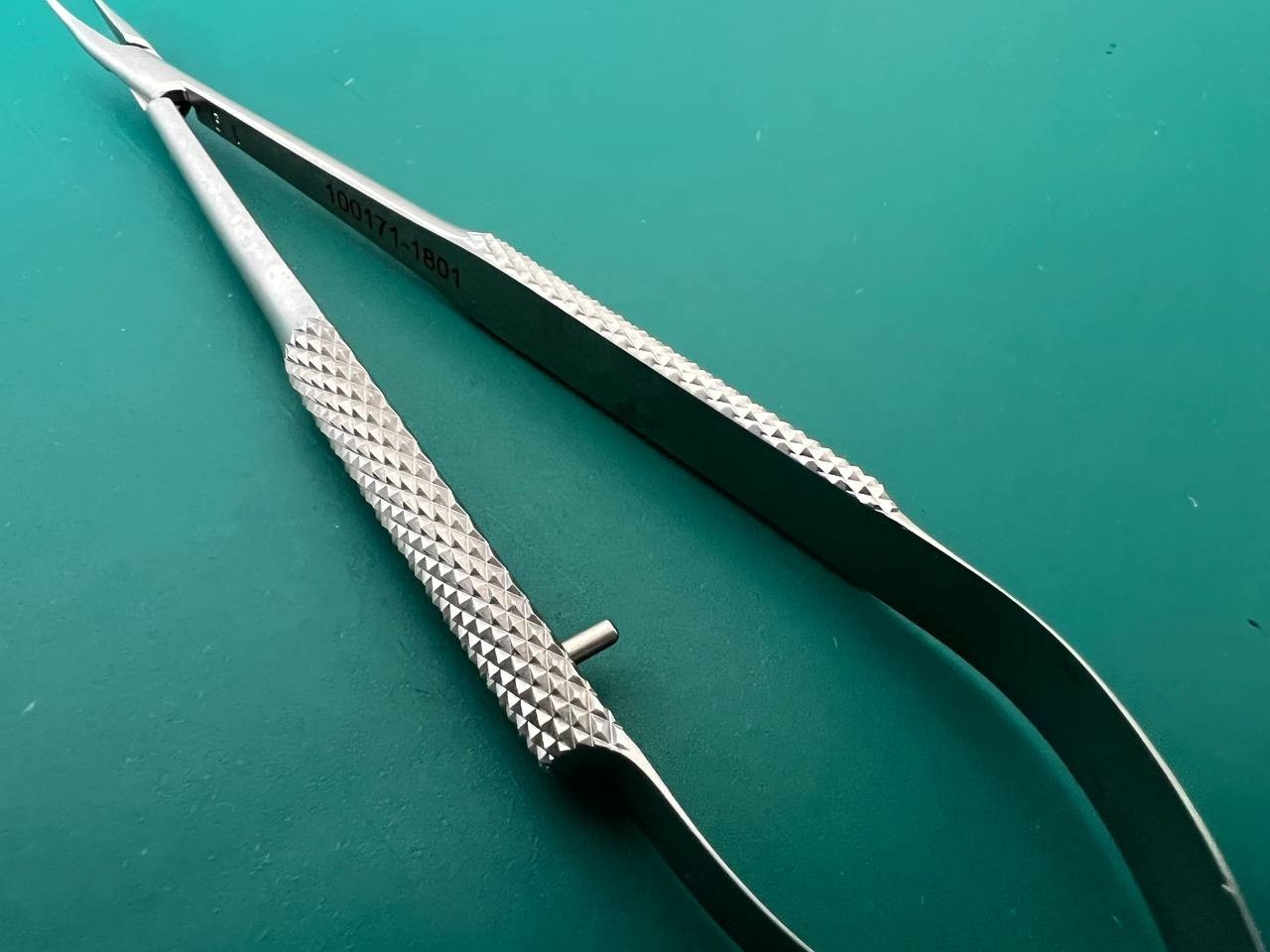 Jarit 355-434 Barraquer Microsurgery Needle Holder 135 mm