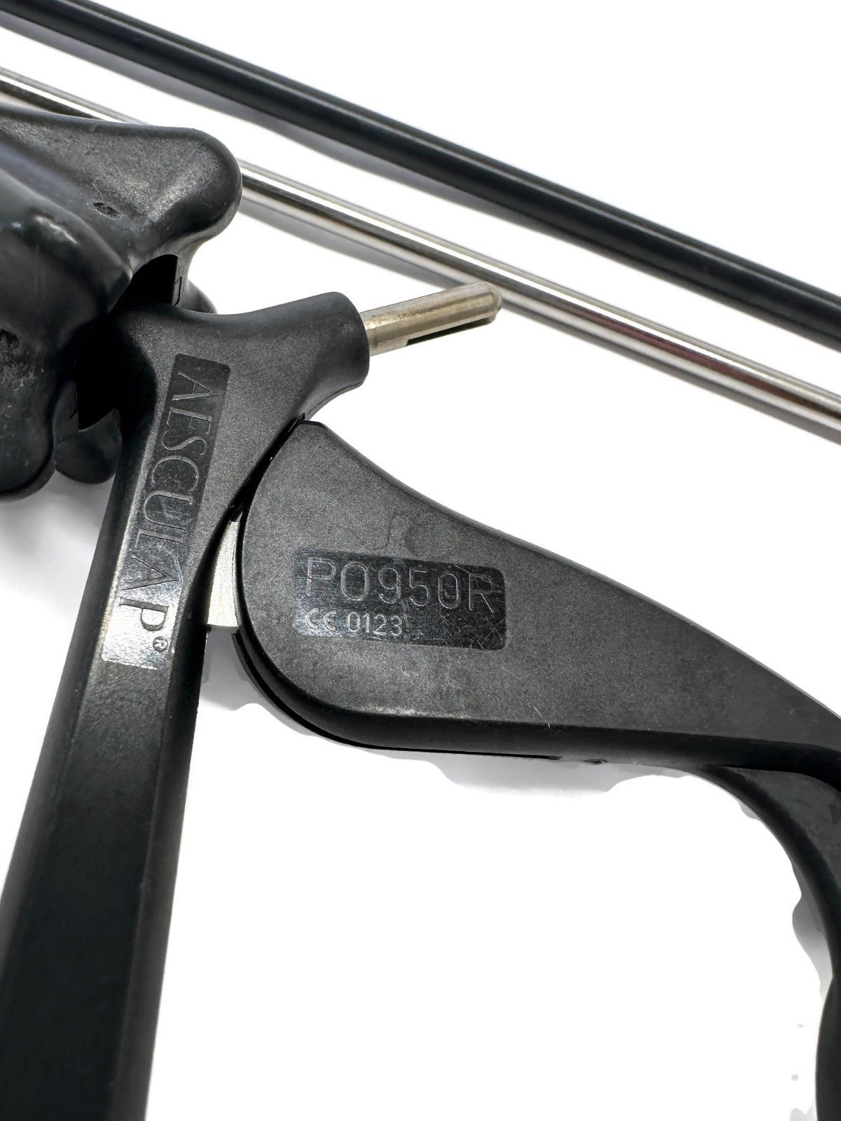 Aesculap PO950R, PM973R, PM600201 Handle & Spare Instrmnts | P8