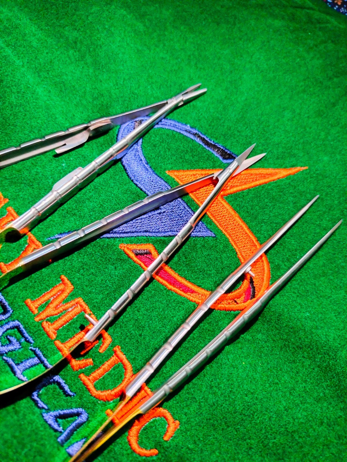 CASTROVIEJO MICRO TC SCISSOR NEEDLE HOLDER FORCEP GERMAN QUALITY DENTAL 15.5cm