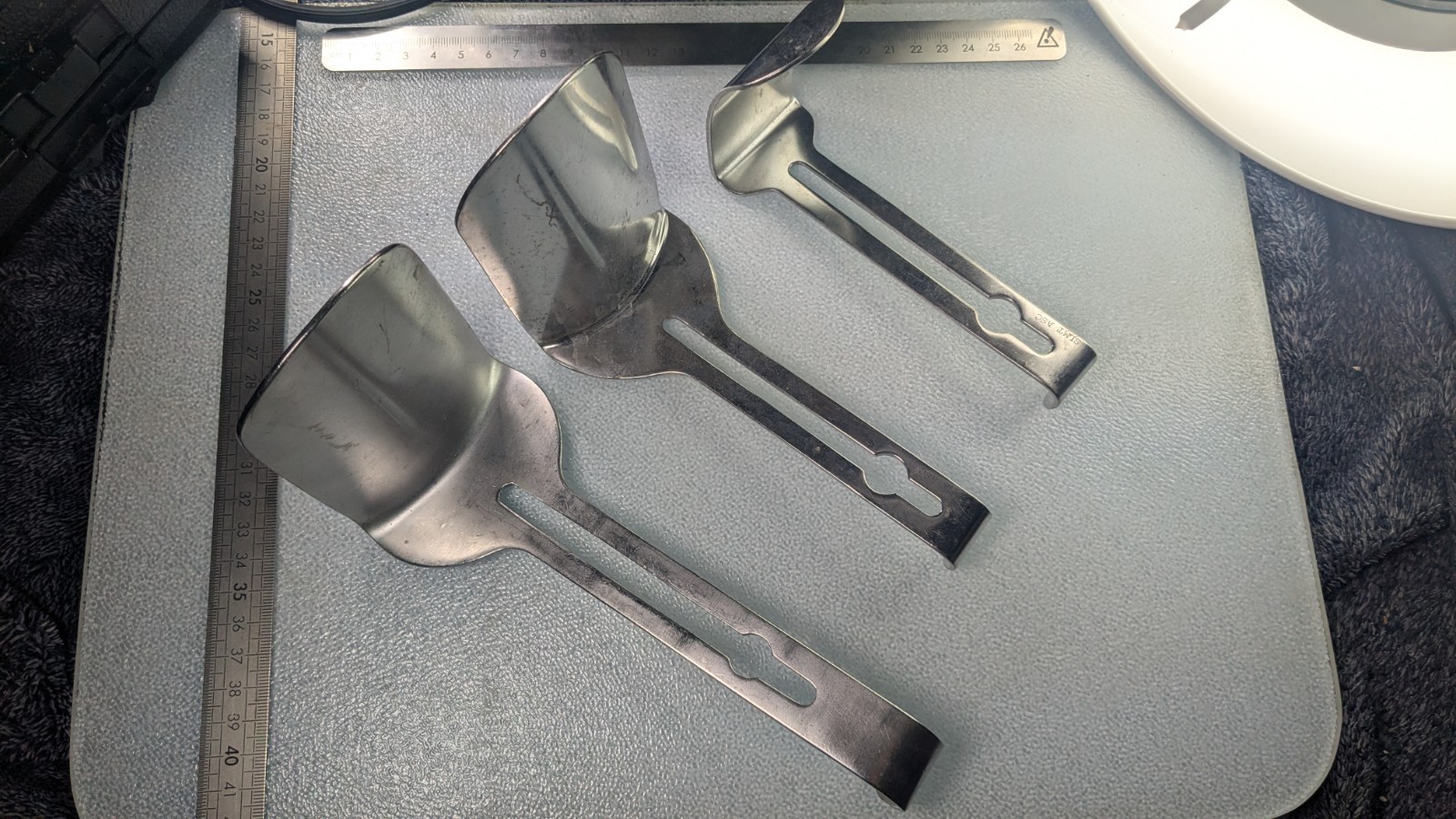 Lot Of V. Mueller Balfour Retractor Center Blades 10-15cm L, 5 cm Wide