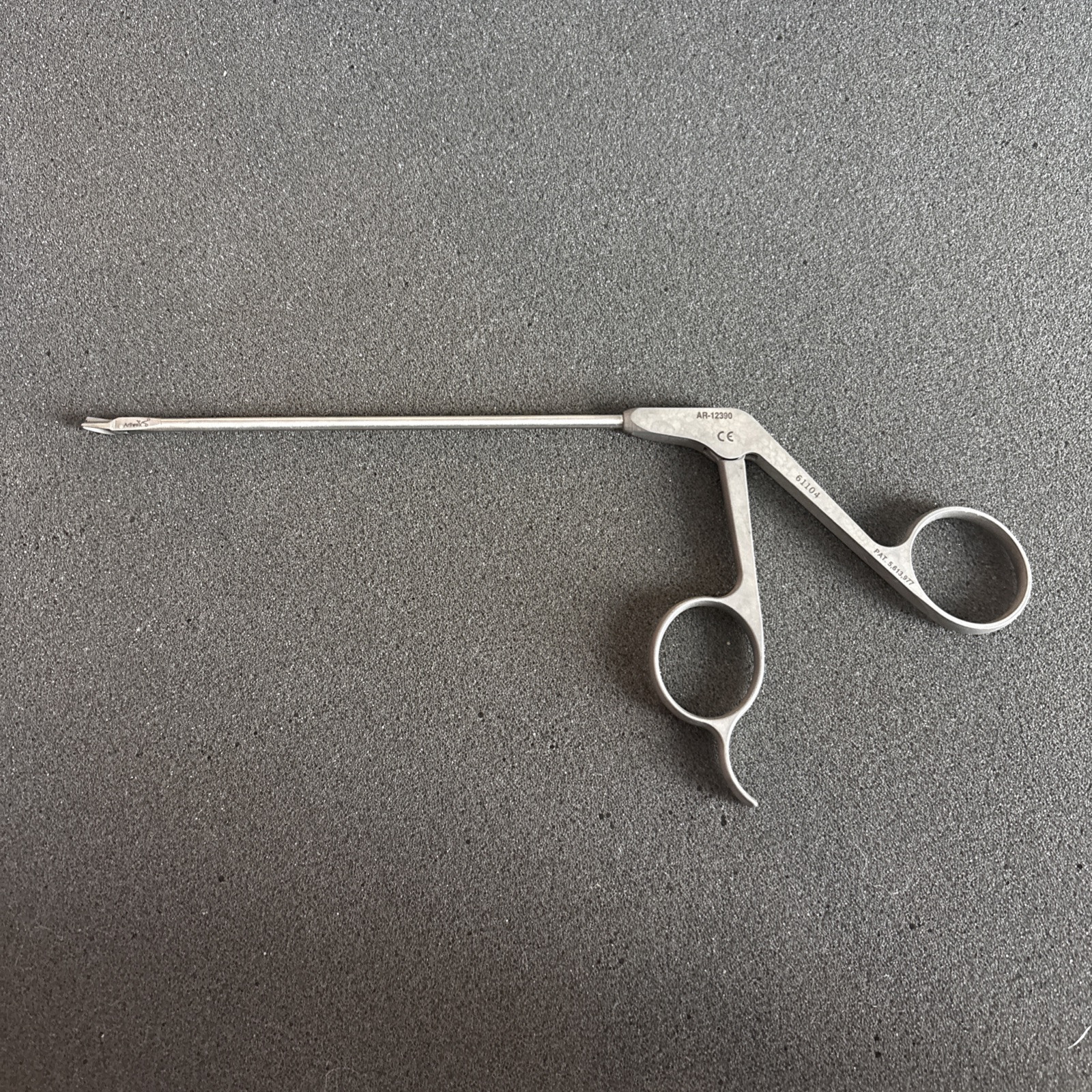 E3697 Arthrex AR-12390 Meniscal 3.5mm Straight WideBiter Right Tip Punch