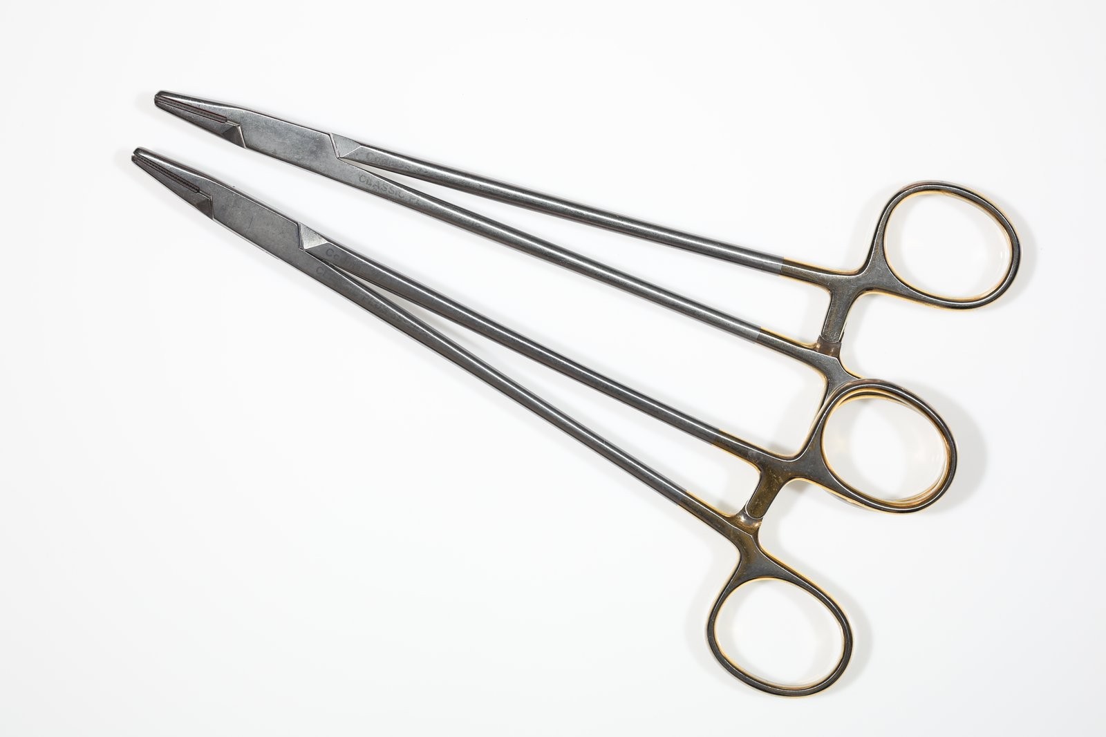 2x Codman 36-2018 Classic Mayo-Hegar Needle Holder, Straight, Serrated, TC, 8in
