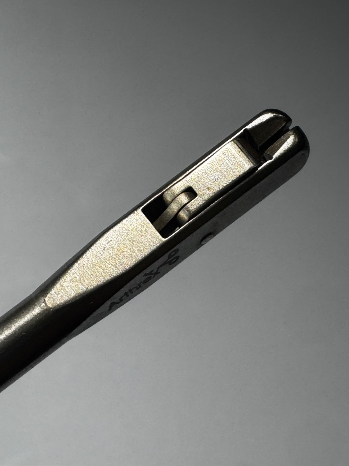 Arthrex 4.2mm Straight Suture Cutter Model AR-12250