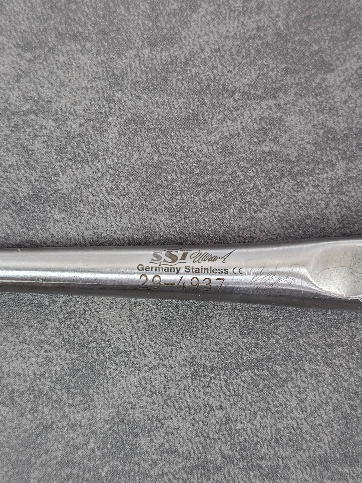 SSI Ultra Germany Stainless 29-4937 Bone Curette Size 0000 7-7/8″ Long