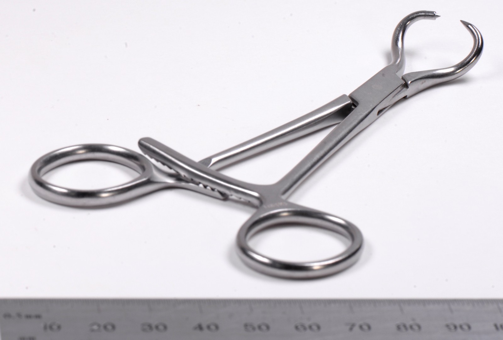 V. Mueller #OS911-008 Bone Reduction Forceps 5⅛” Surgical Ratchet Stainless
