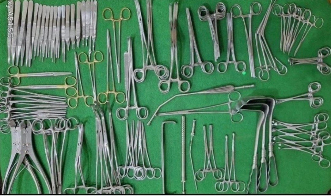 Major Cardiovascular Thoractomy Vascular 106 pcs Set Open Heart Instruments