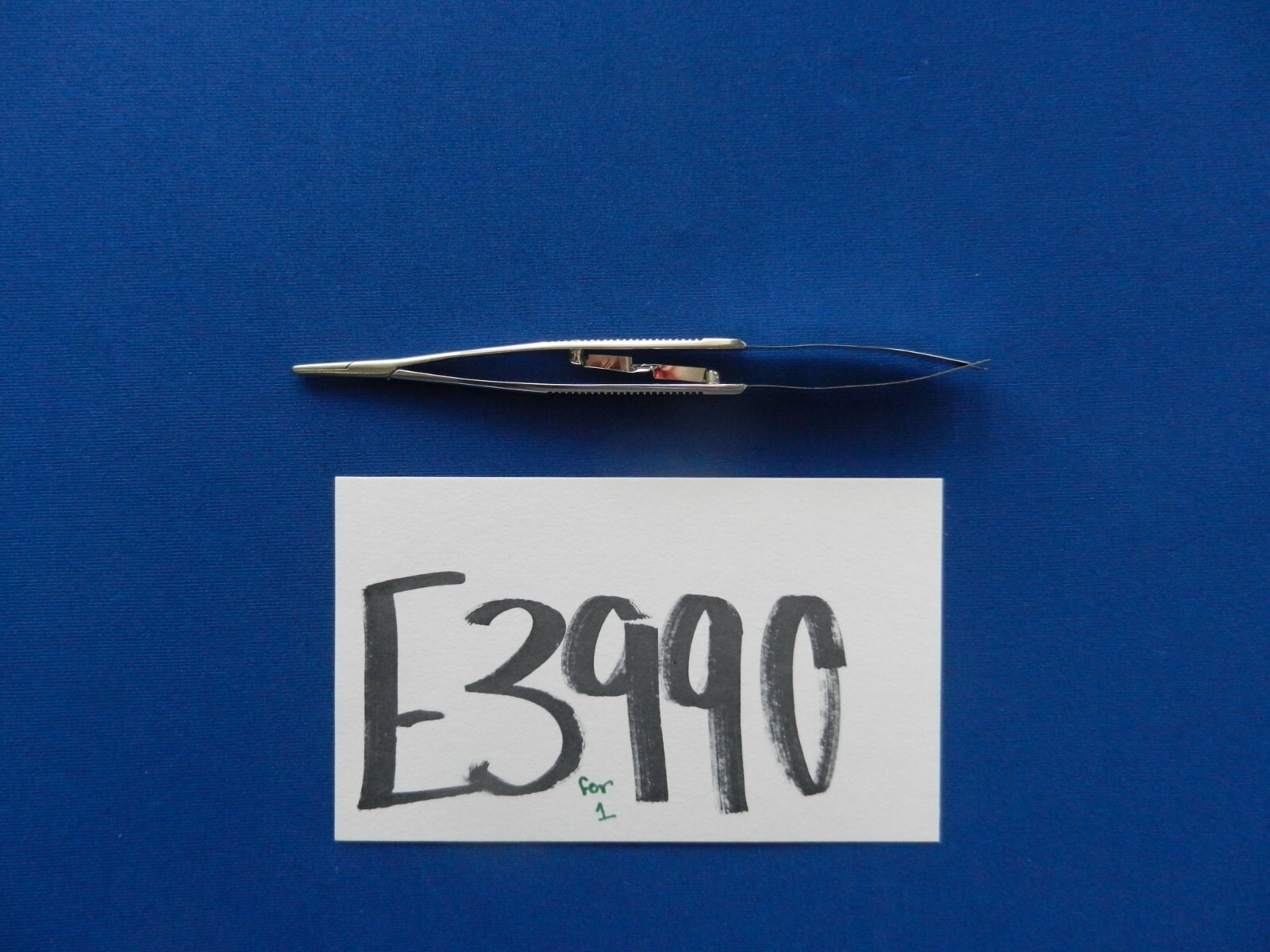 E3990 Storz E3850 Castroviejo Straight Heavy Needle Holder 138mm Length