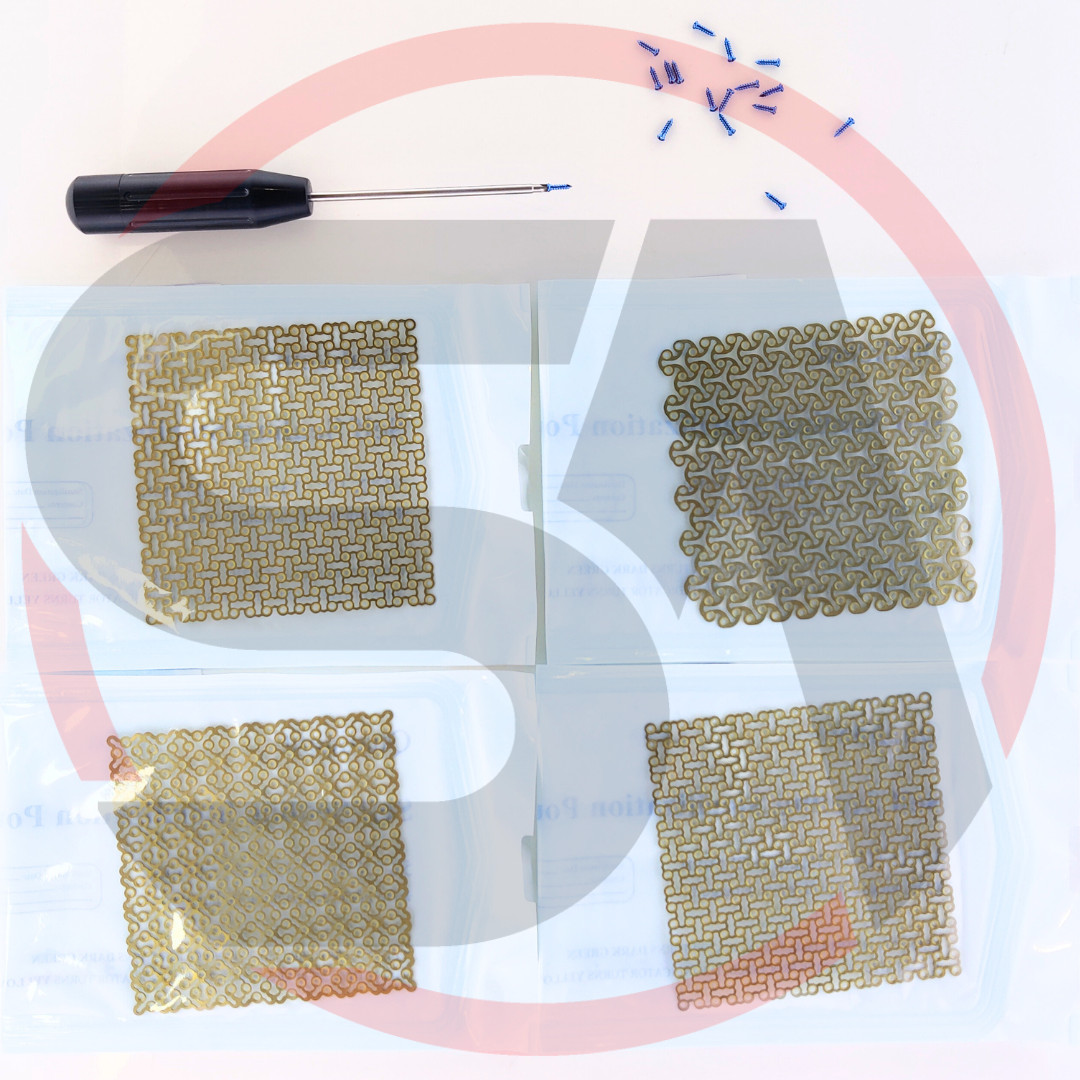 0.6mm Craniomaxillofacial Mesh Plate 100×100 with Crosshead Screws 55 Pcs Set Ti