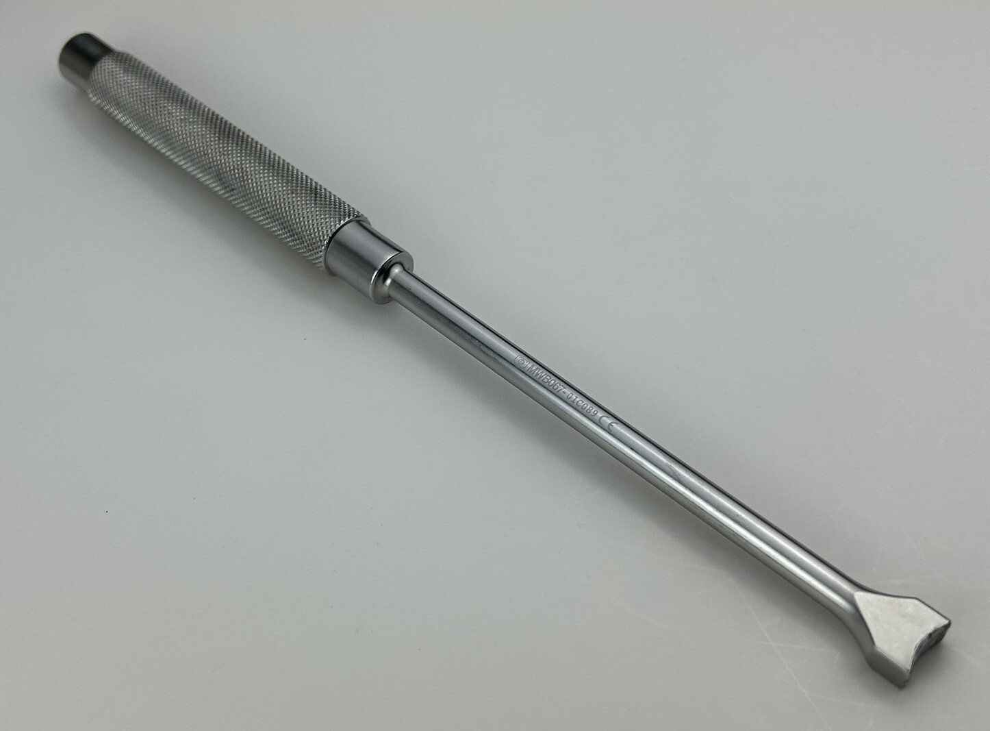 Tornier REF MWB067 Head Removal Instrument Tip 12 x 6.5mm Length 8.75in