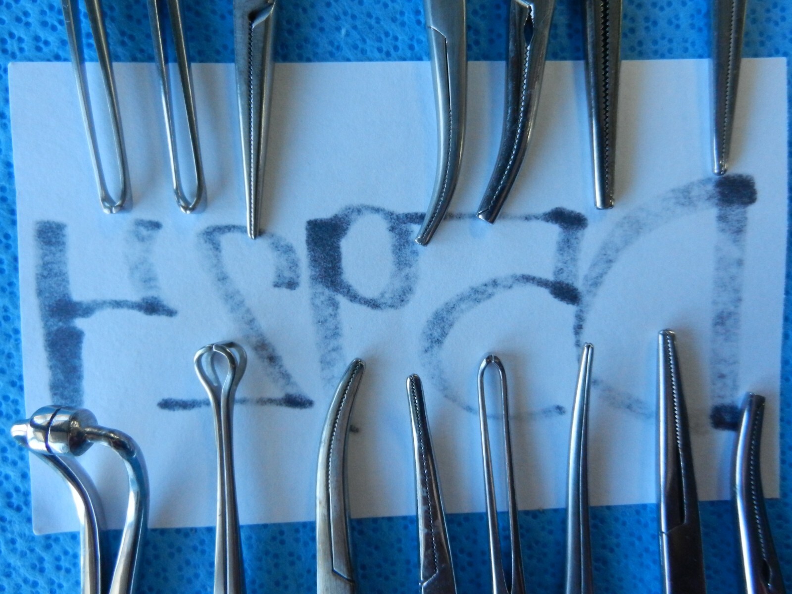 D5924 V. Mueller Jarit Pilling Surgical Forceps Lot of 15 Approx. 14.5cm