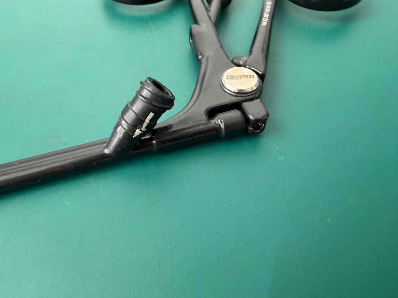 Karl Storz 461010 Bipolar Forceps 15°Upturned Suction Channel 12.5cm