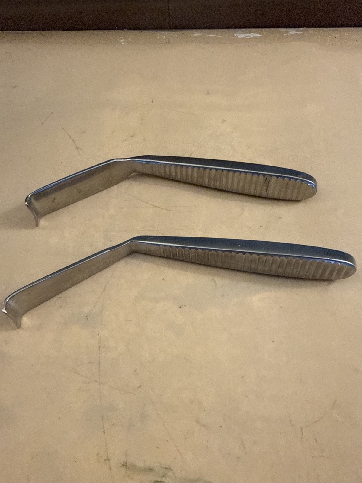 Lot of 2 Codman Cloward Blade Retractors 18mm 50-1050 & 20mm 50-1052