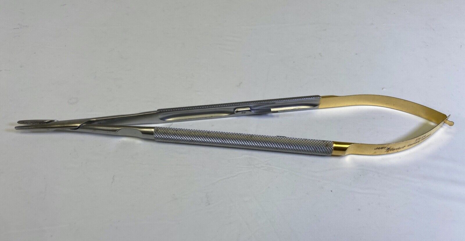 Jarit 278-134 Jacobson Micro Star Dust Needle Holder 2mm w/ Catch Round Handle
