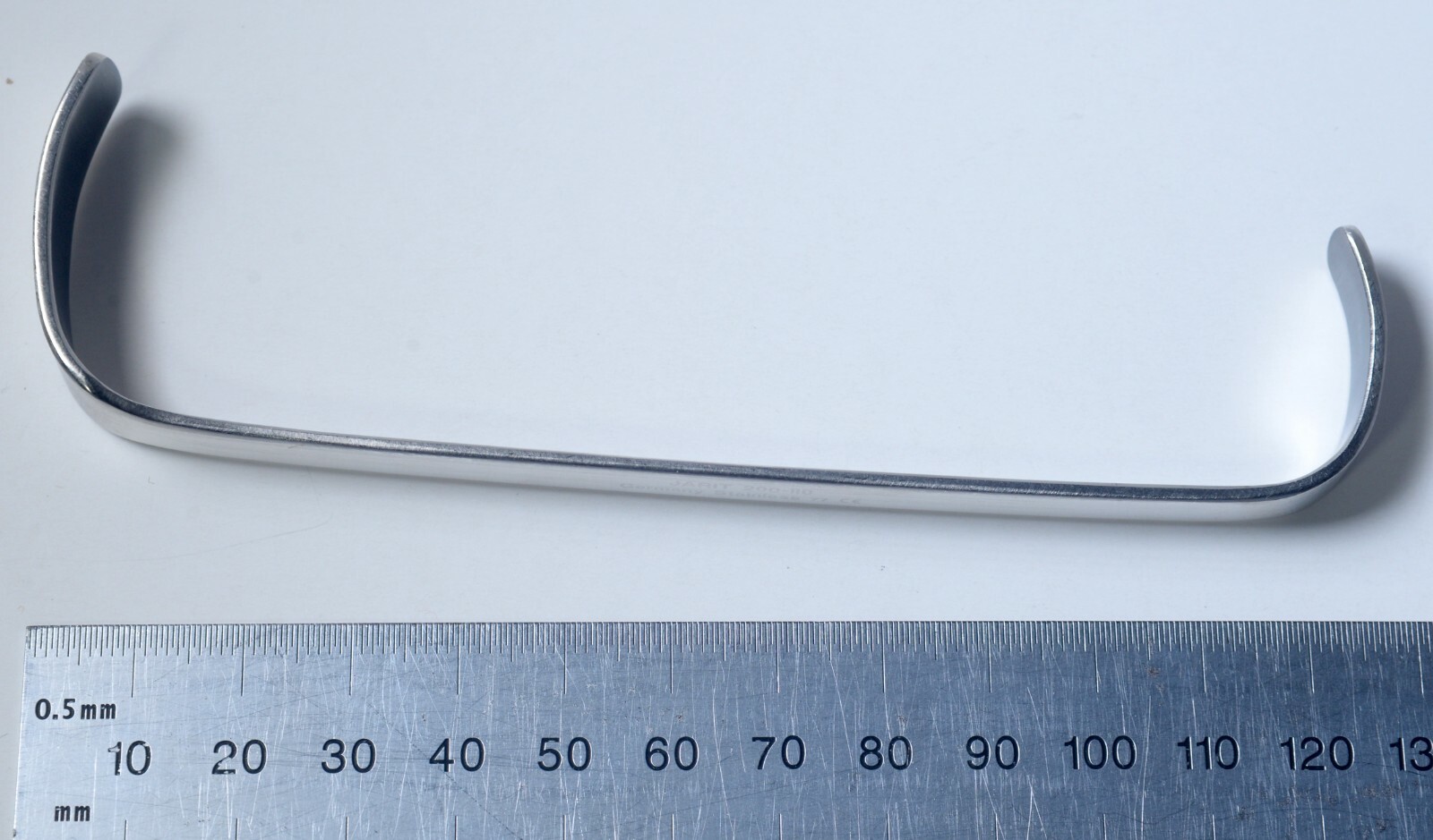 Jarit #200-110 Farabeuf Retractor 4¾” Hand-Held Stainless Steel Surgical