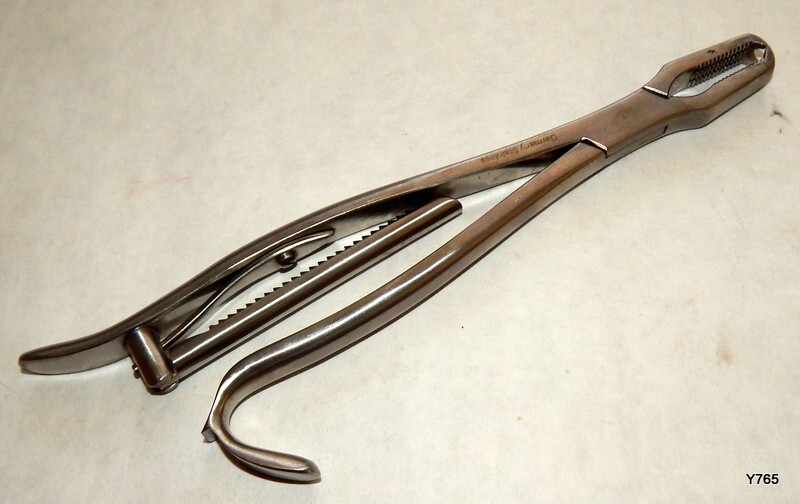 Stainless Steel Ratcheting Bone Holding Forceps 8″ OAL