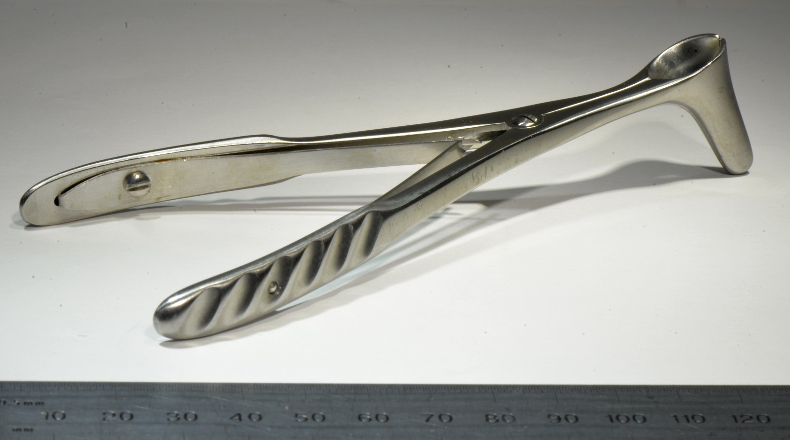 Integra Miltex #20-3 Medium Vienna Nasal Speculum 5⅜” Stainless Steel Surgical