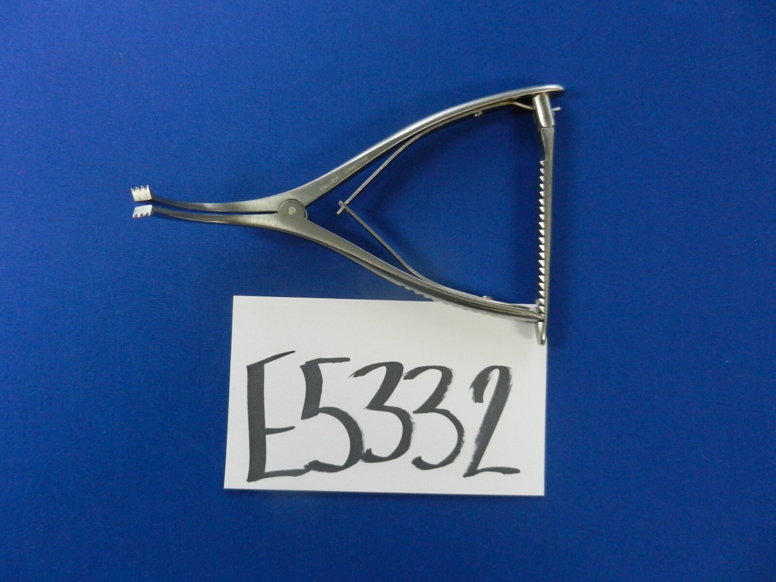 E5332 Codman 61-2516 Inge Pediatric Lamina Spreader
