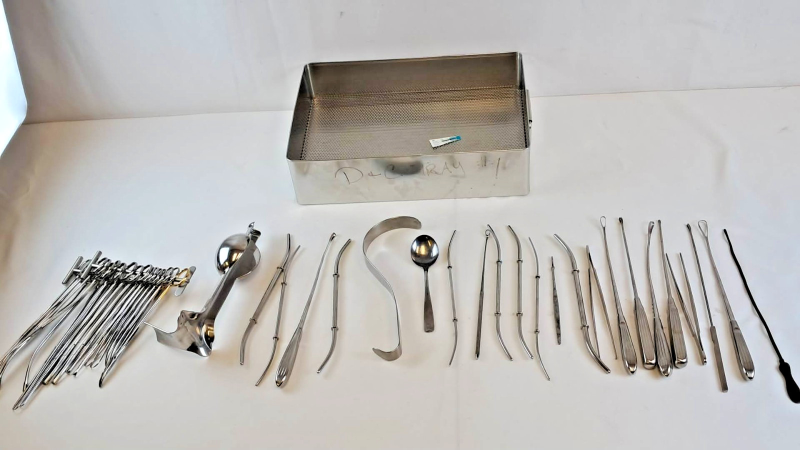 Koing/Weck OBGYN D&C Surgical Instrument Tray 39Pc Dilation Curettage Gynecology