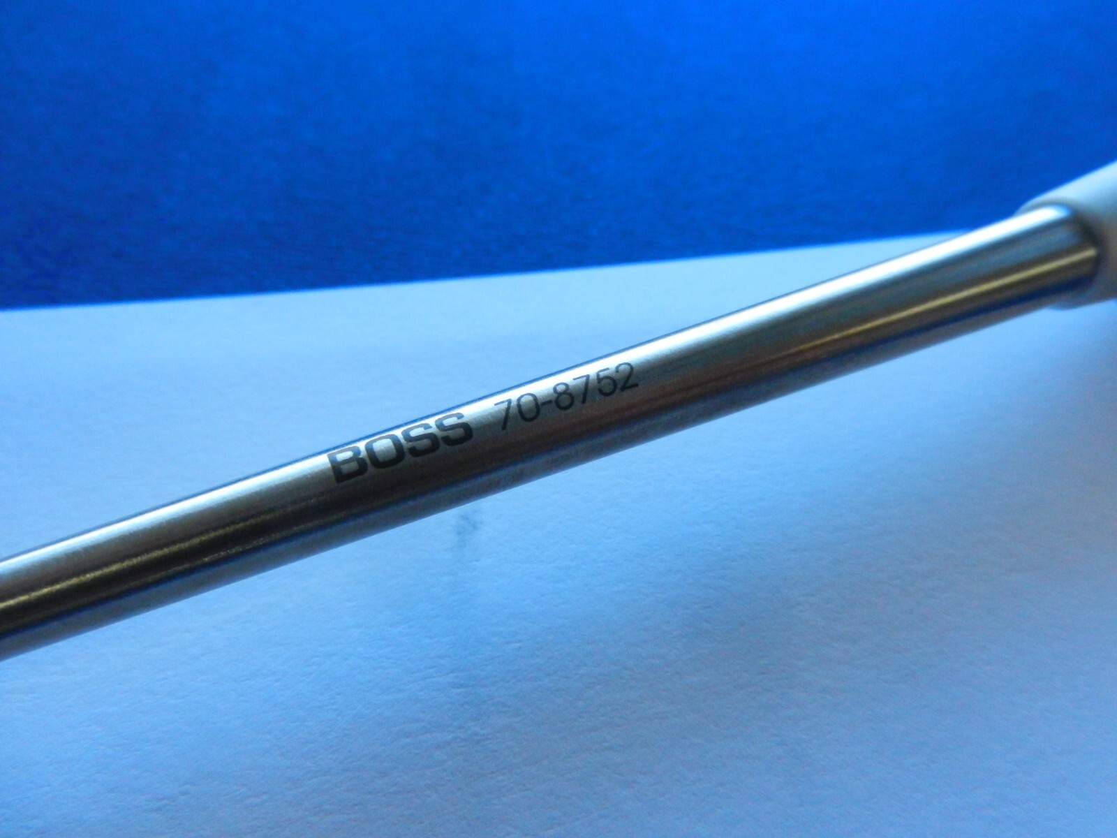 G11 Boss Surgical 70-8752 Angled Lumbar Curette Silver 5/0 13-3/4″