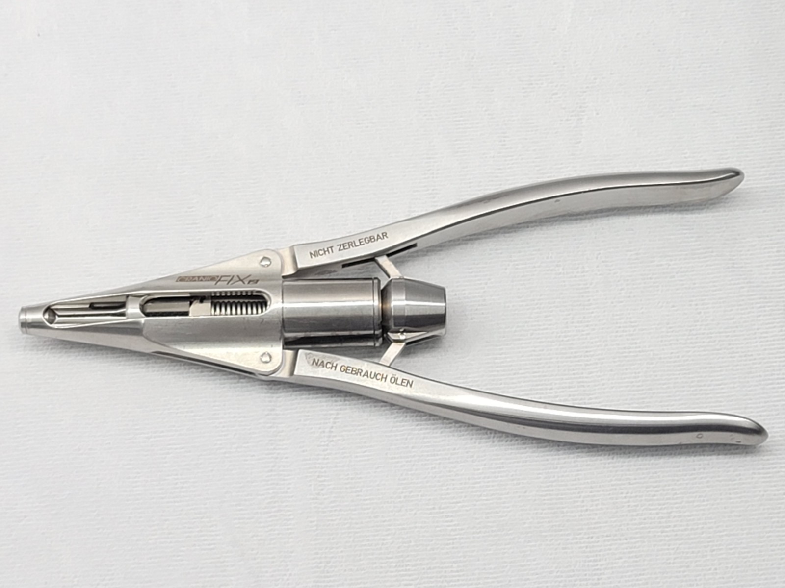 Aesculap FF494R Applier, with Automatic Strain Relief