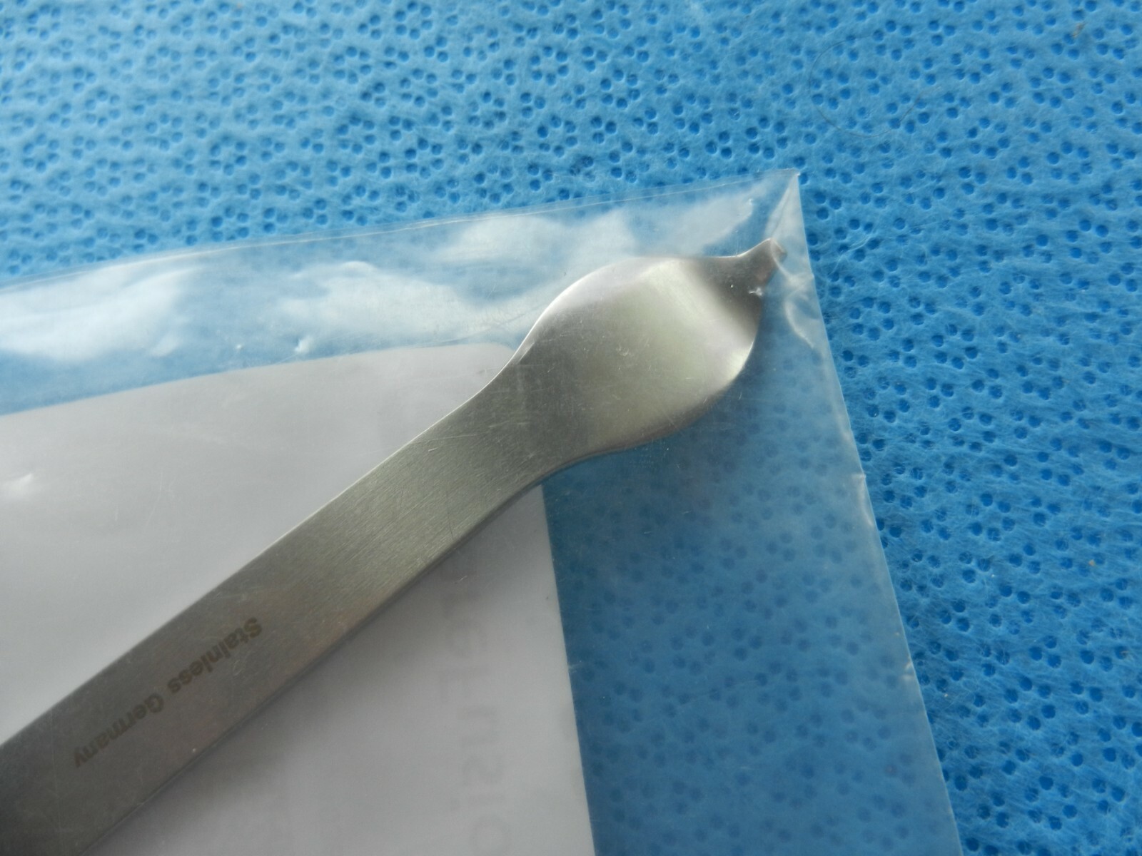 D2794 V. Mueller Surgical 16mm Hohmann Retractor OS4160-007 NEW!