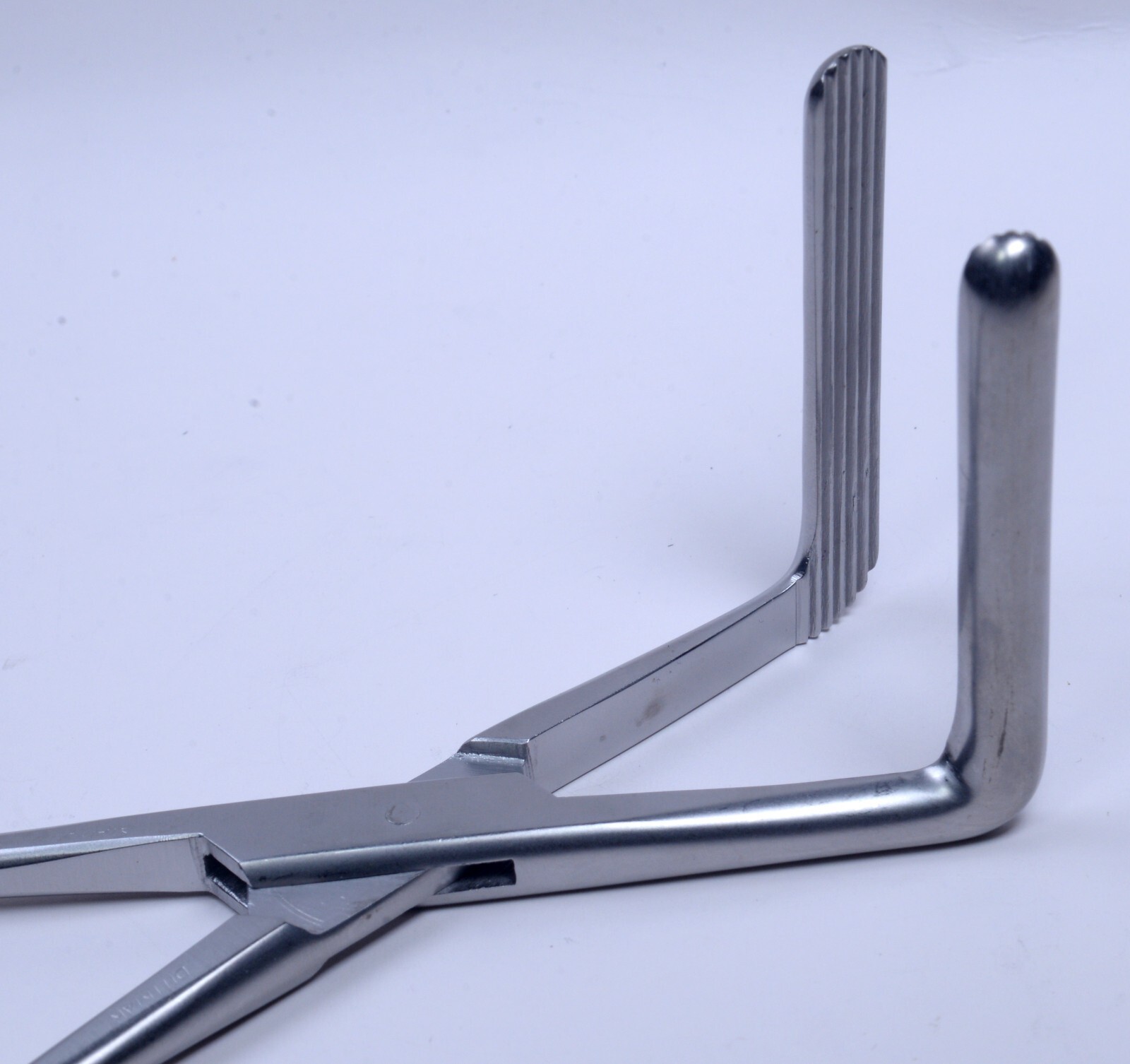 Dittmar 8″ Wertheim-Cullen Pedicle Clamp Forceps Stainless Steel Surgical