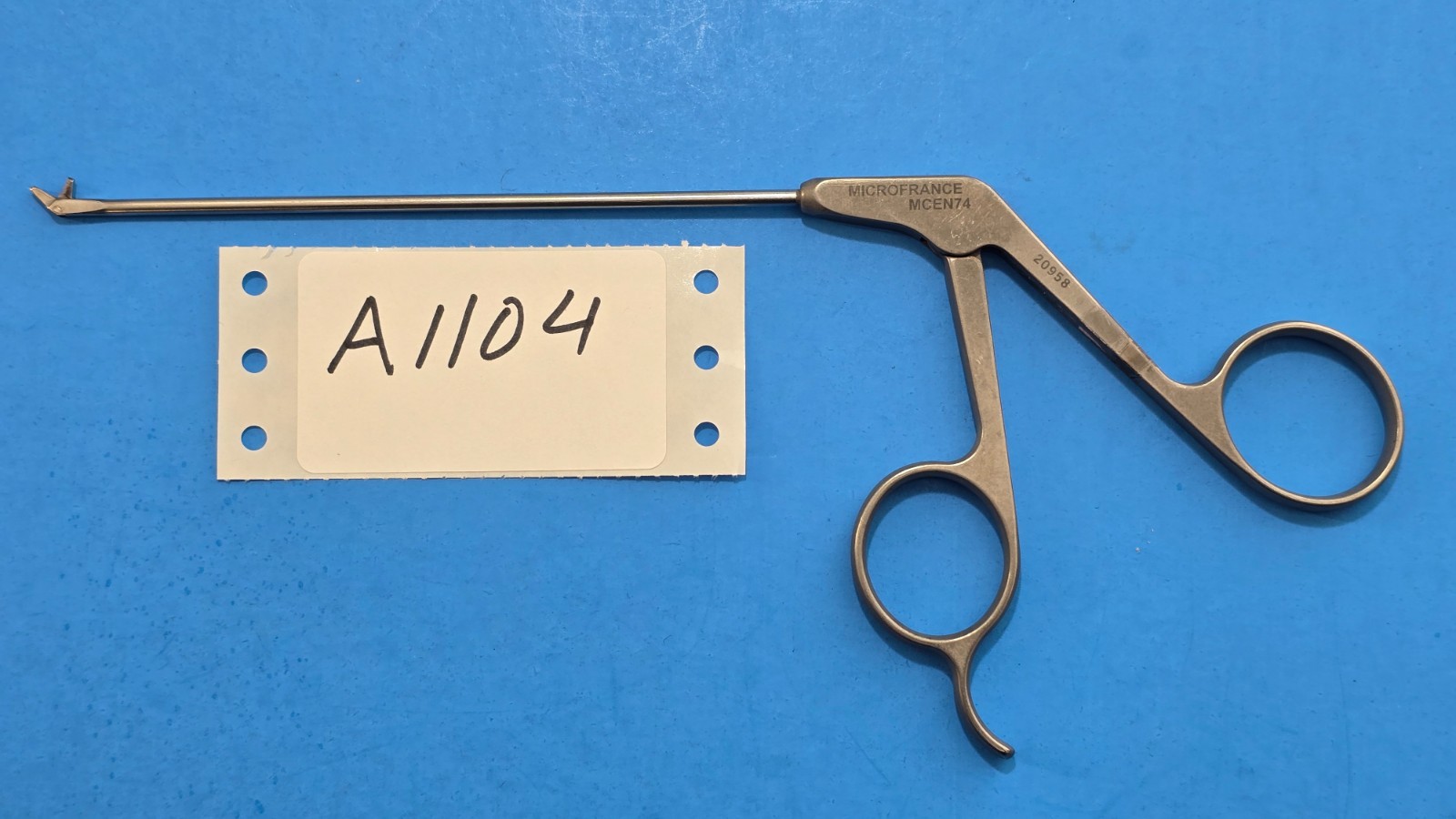 Medtronic Microfrance 20958 Arthroscopy Punch 2.5x7mm Angle Up