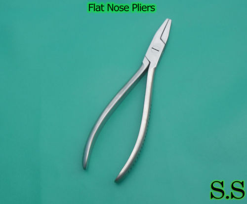 Flat Nose Pliers With Serrated Jaws Surgical Orthopedic Instruments