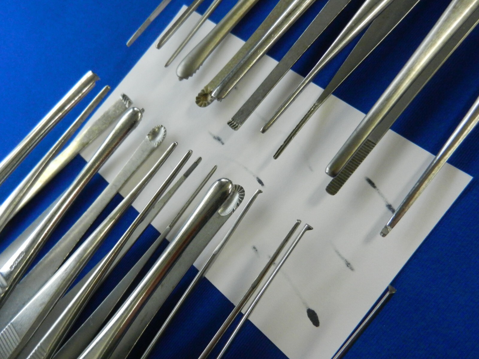 E1372 V. Mueller Aesculap Codman Lot of 15 Forceps Approx. 20cm Length
