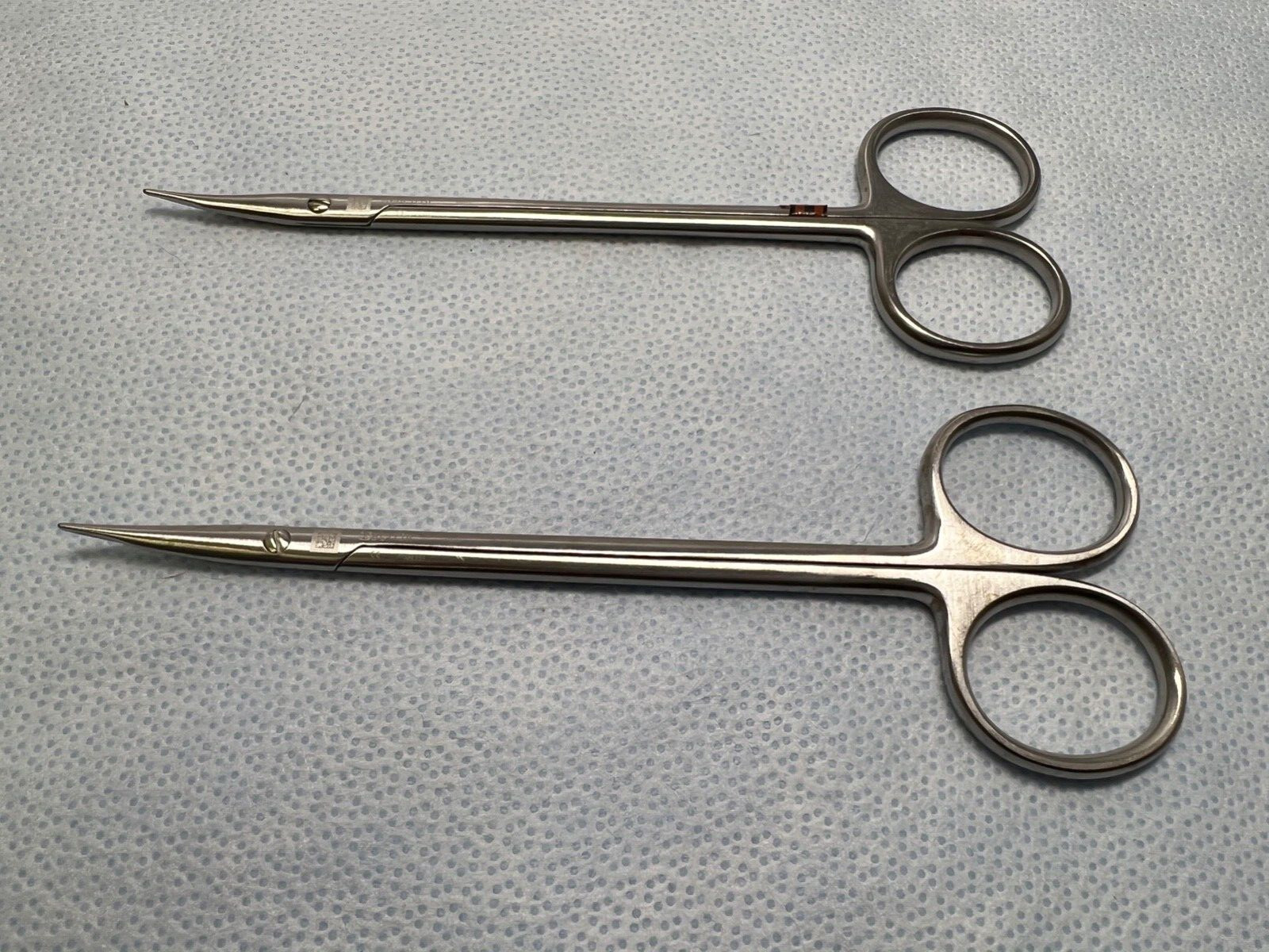 Pair Of 2 Aesculap BC177R Jameson Tenotomy Micro Curved Scissors 6″