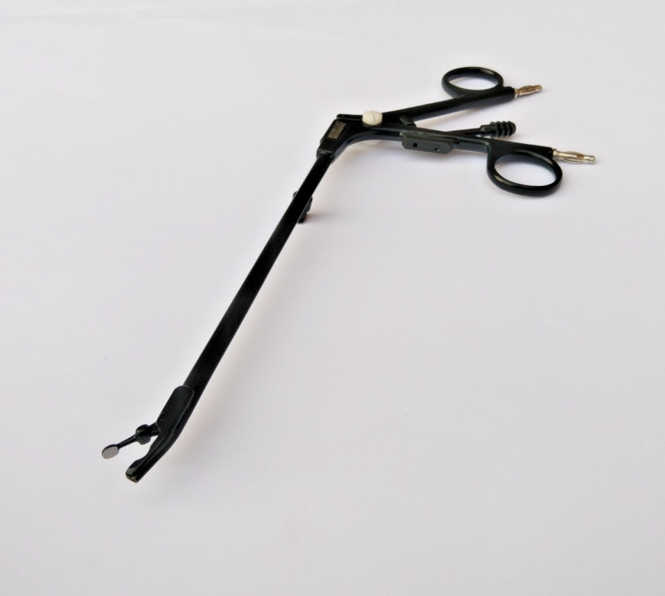 Karl Storz 461010 Stammberger Bipolar Forceps 15°Upturned Suction Channel 12.5Cm