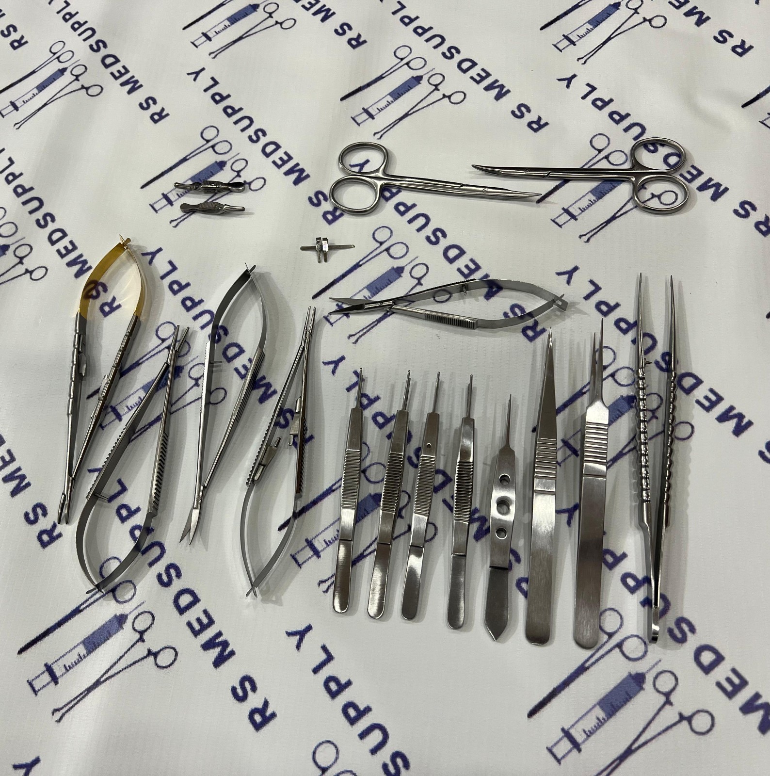 Micro Hand Surgery Instrument Set – Microvascular Clamps & Suture Kit