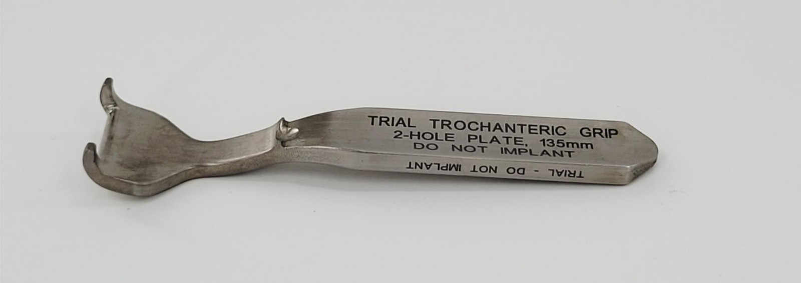 Kinamed Inc 35-840-1020 Trial Trochanteric Grip 2-Hole Orthopedic 5-1/2″