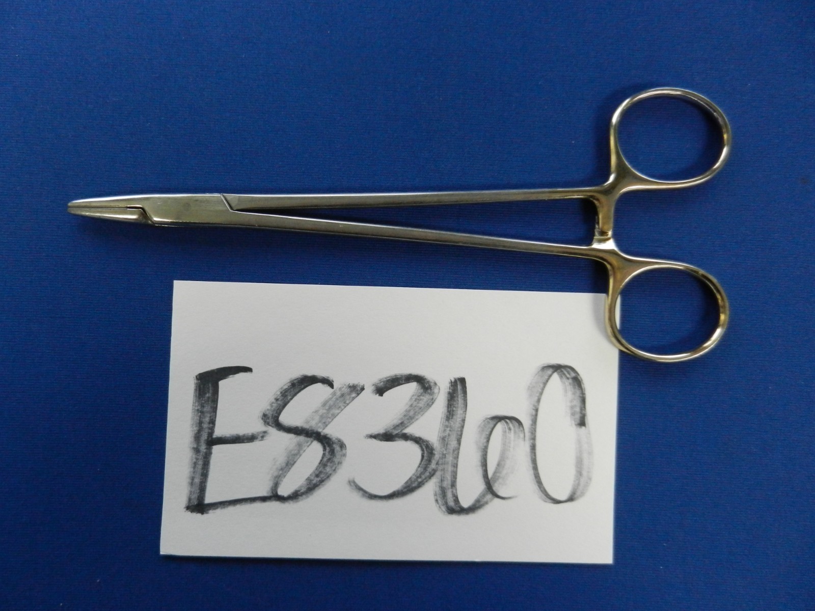 Jarit 121-140 Mayo-Hegar Serrated Jaw Needle Holder 18.7cm Overall Length