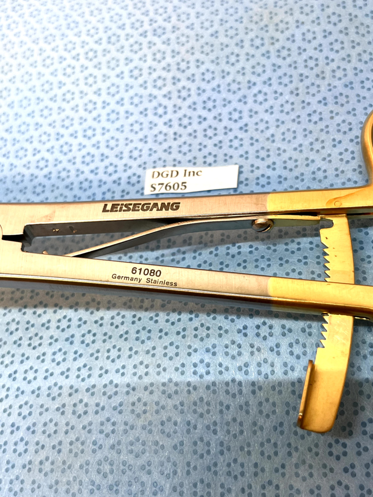 Leisegang 61080 Surgical Endocervical Speculum In Good Condition S7605