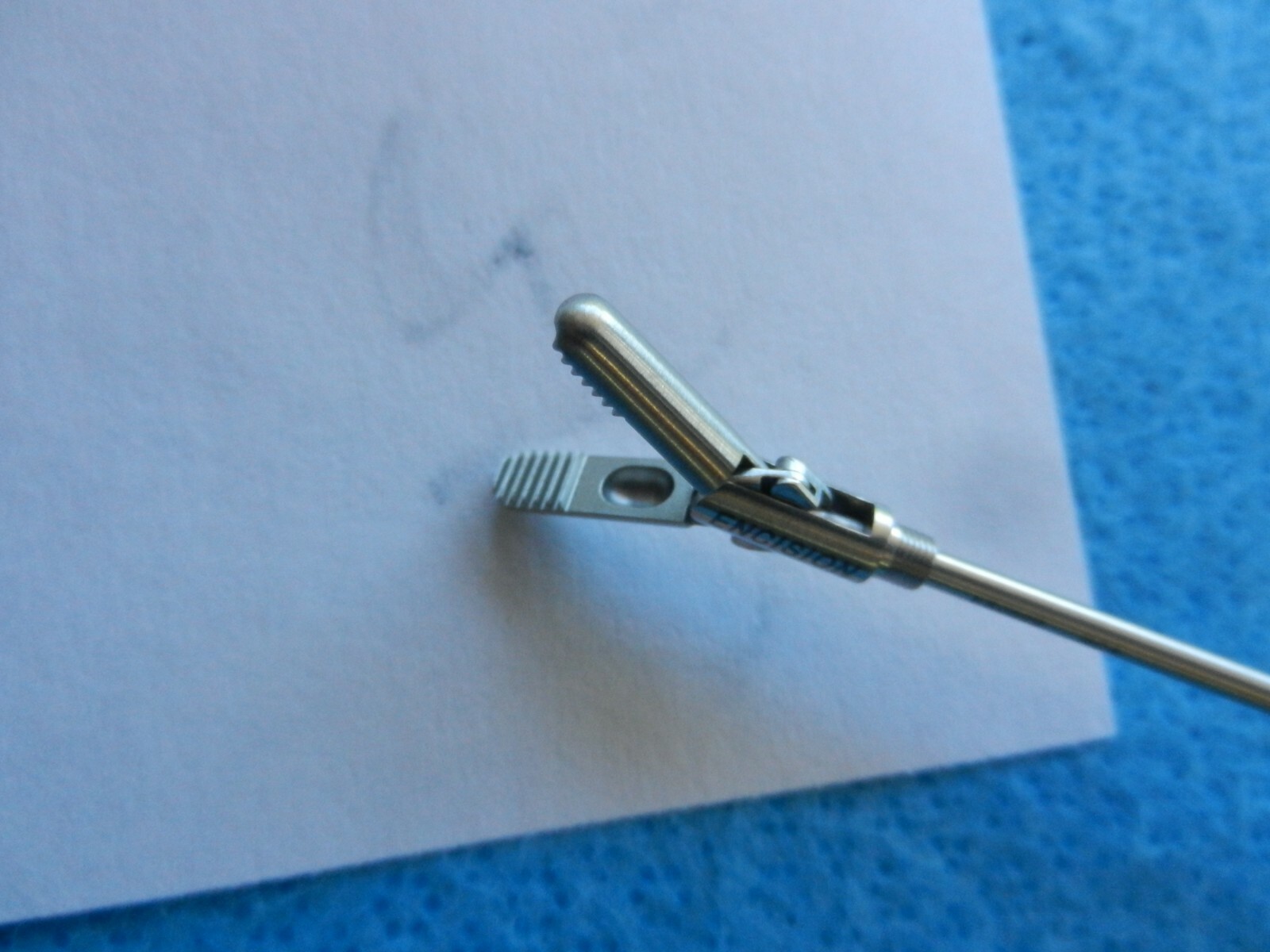 Encision Surgical Laparoscopic 5mm 35cm Bullet Nose Grasper Insert ES0009 NEW!