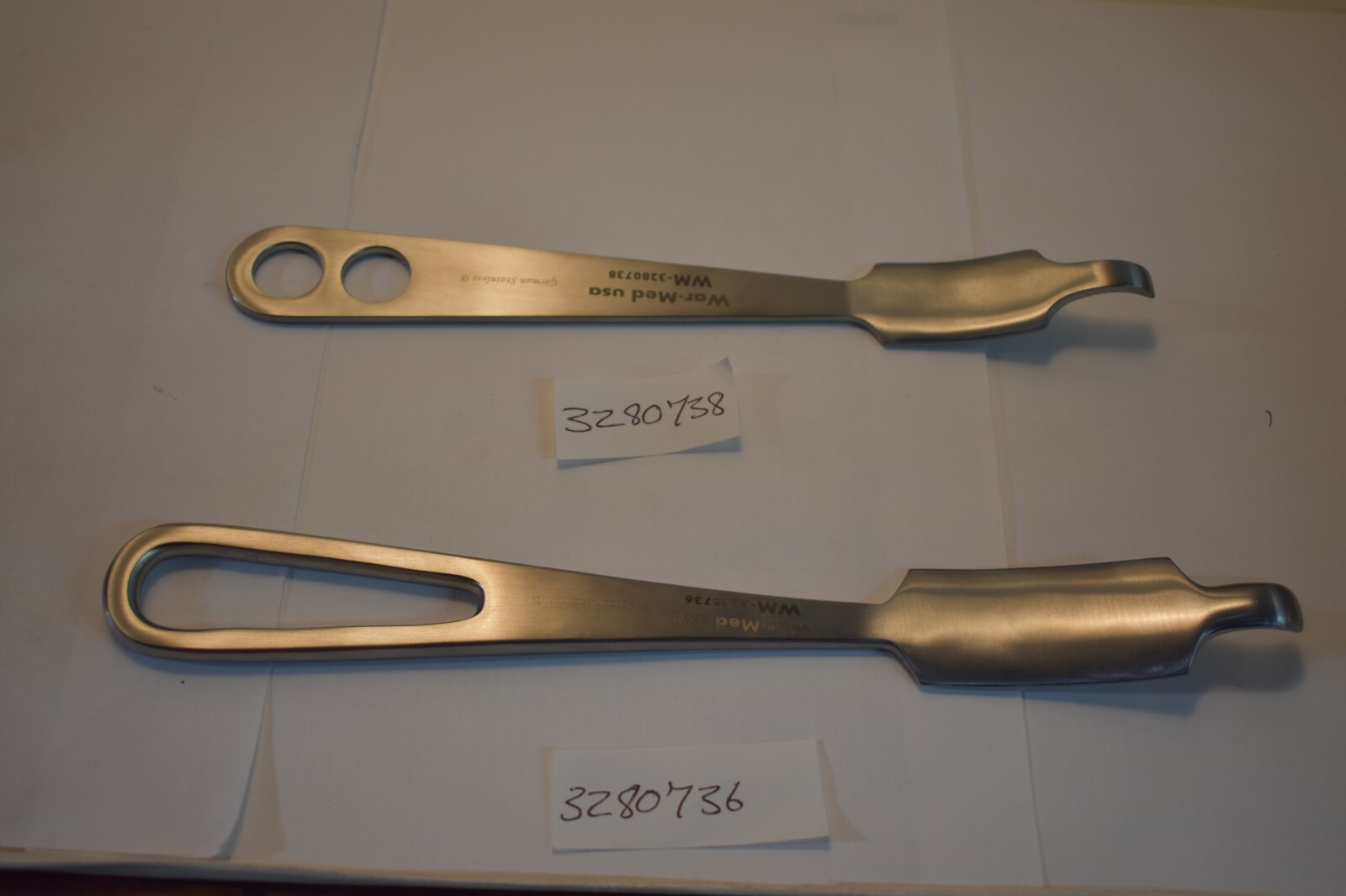 WM 3280736+738 Hohmann Retractor W 30mm+25mm B 10mm+8mm Ro 11″+Sq 9-1/2″ Tip