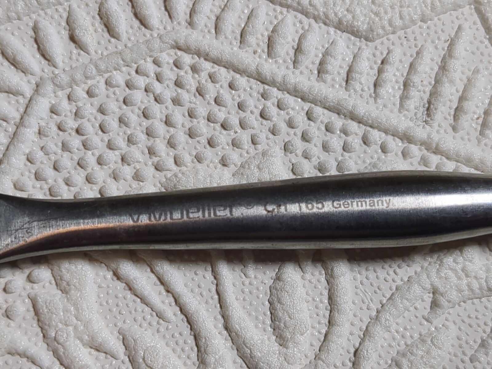 Lot of V. Mueller NL7101-013 Surgical 9-1/2″ & CH165 Periosteal Elevators