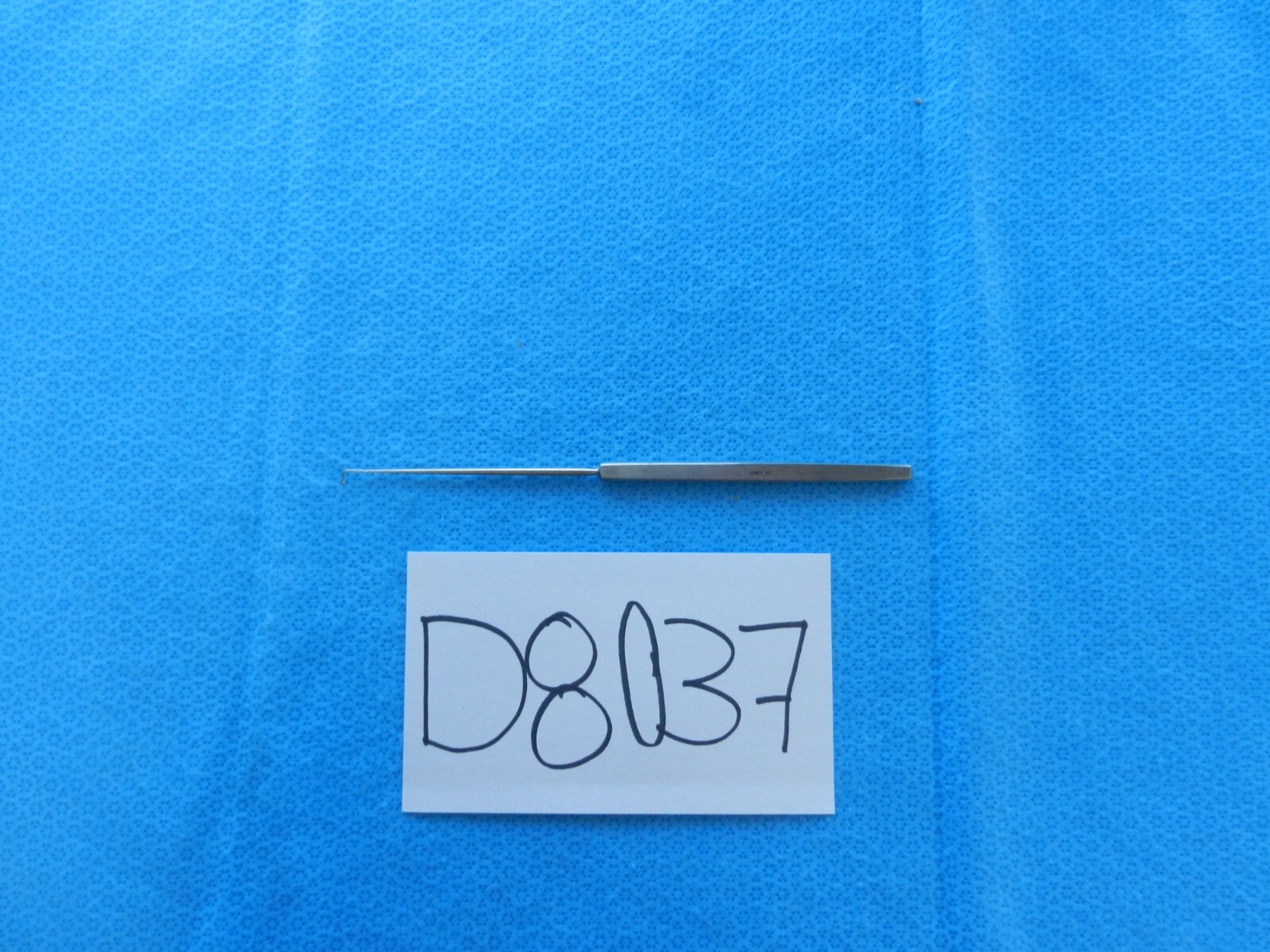 D8037 V. Mueller Lillie Attic 90 Degree Angled ENT 4mm Hook 17.8cm Long AU4695