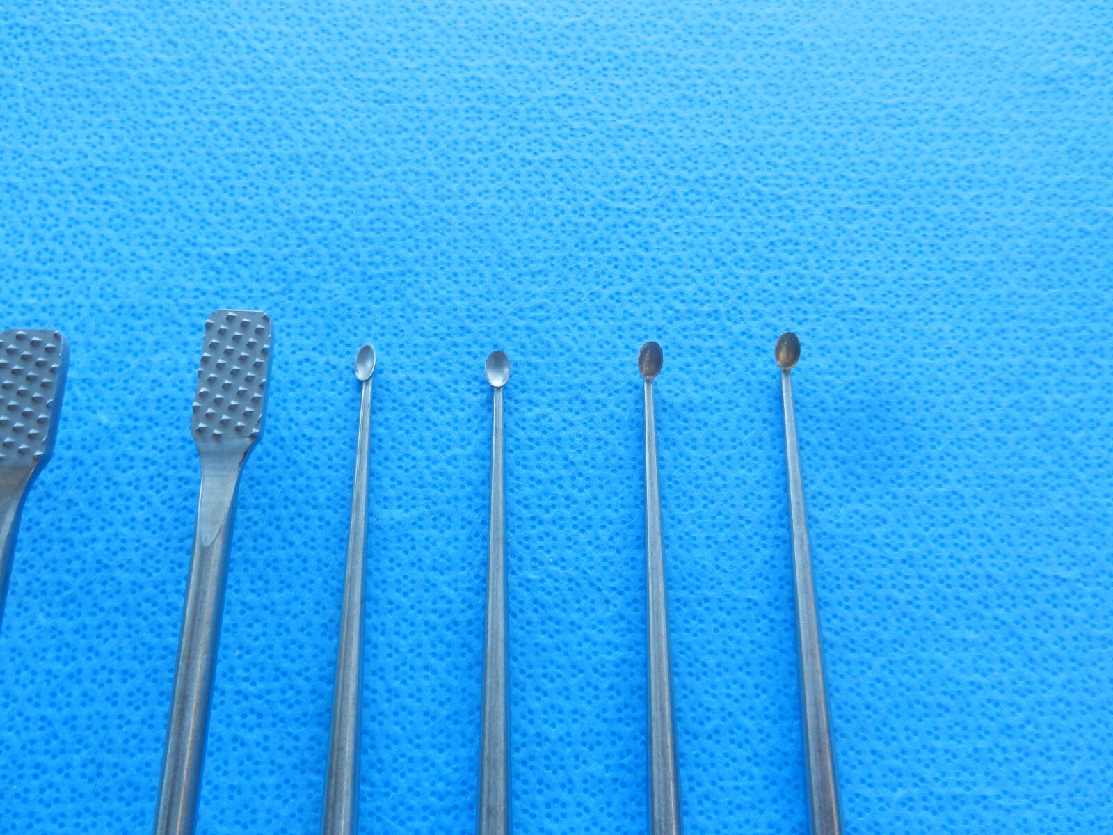 Life Instruments Inc. Surgical Orthopedic Instrument Set W/ Case