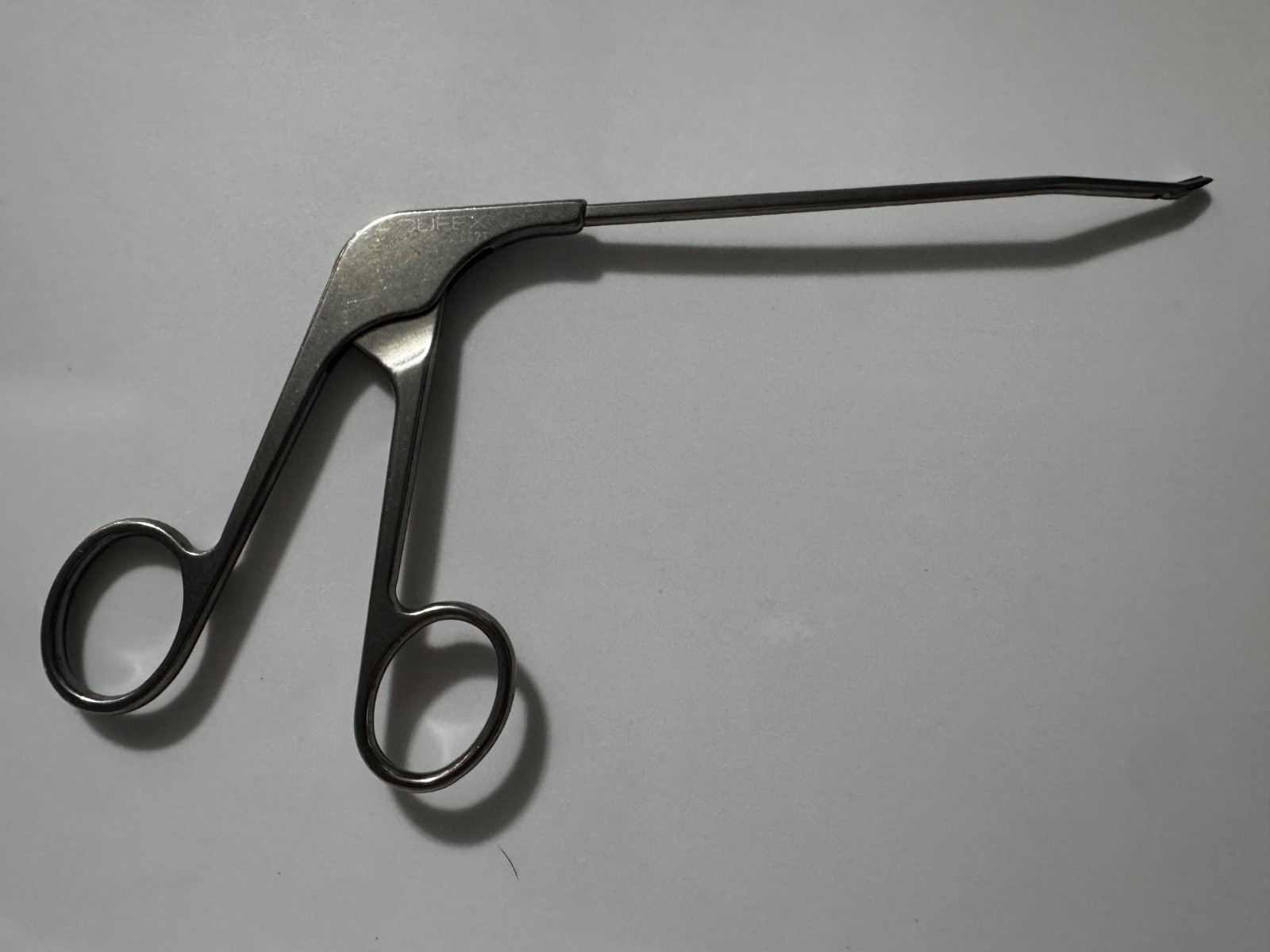 Acufex 1.3mm Up Biter Curved Left Linear Punch Model 012042