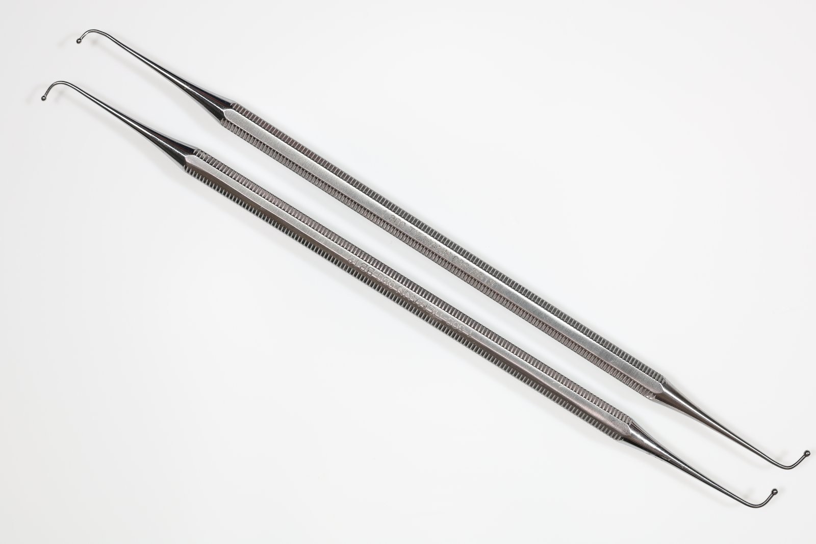 2x Tiemann 086-BB18 Ball-Tipped Probe, Curved, Double-Ended, 6-1/2in