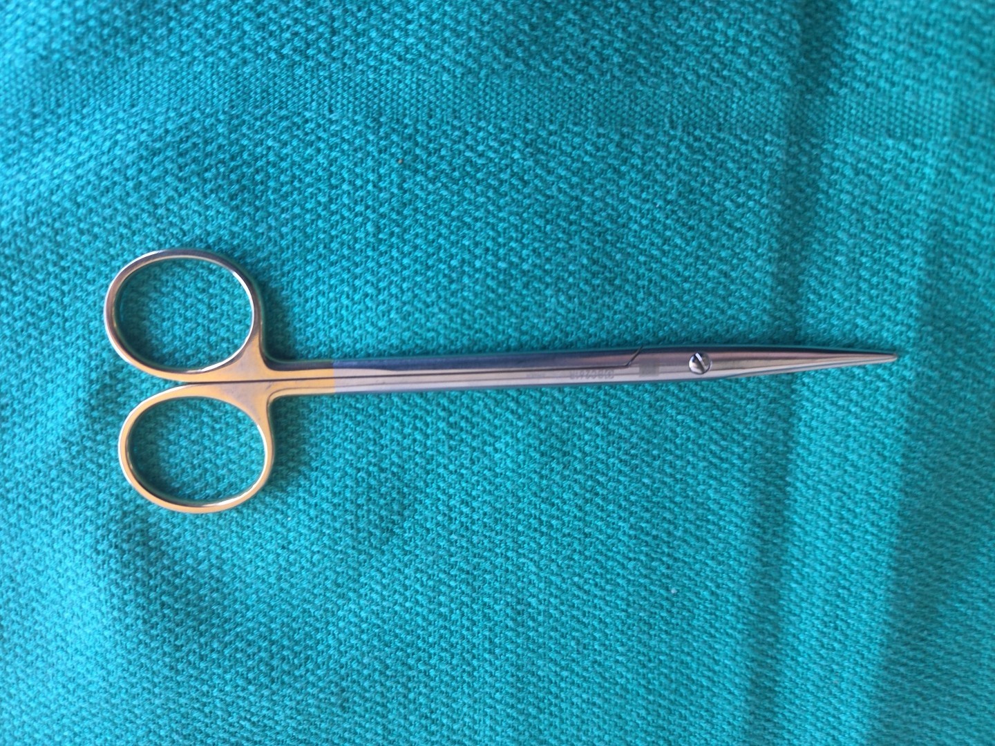 Aesculap BC261R Metzenbaum Durotip Dissecting Scissors, 5-3/4′”