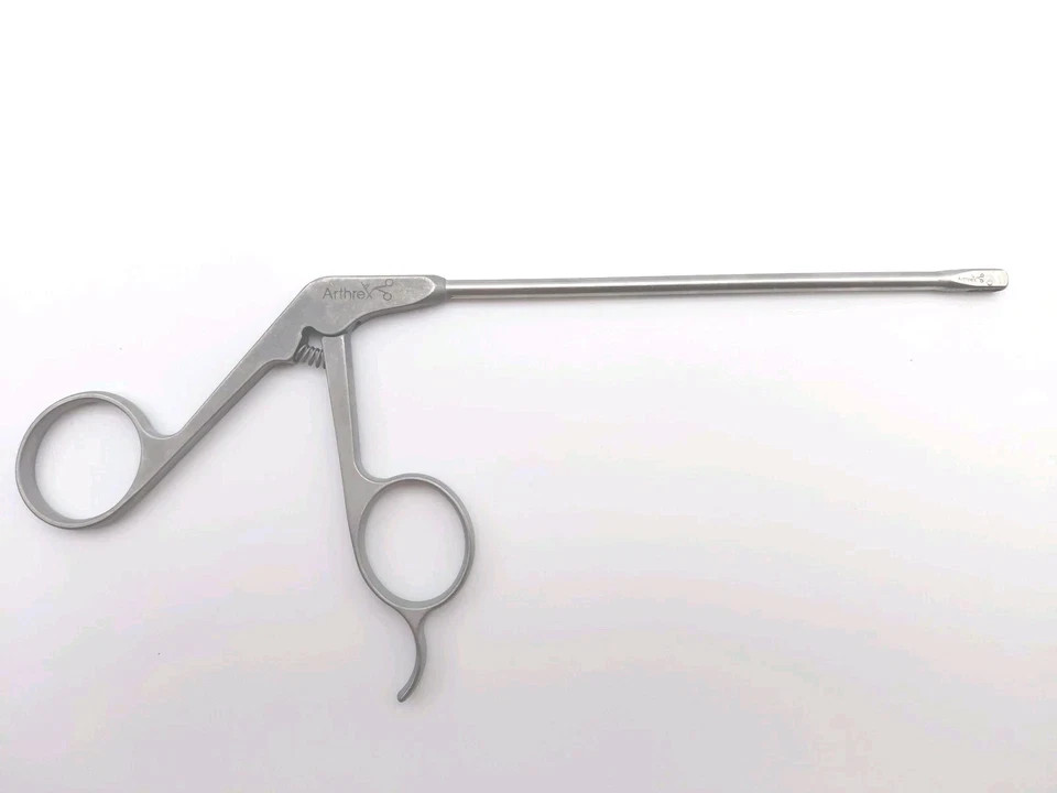 Arthrex AR-13250 FiberTape Suture Cutter