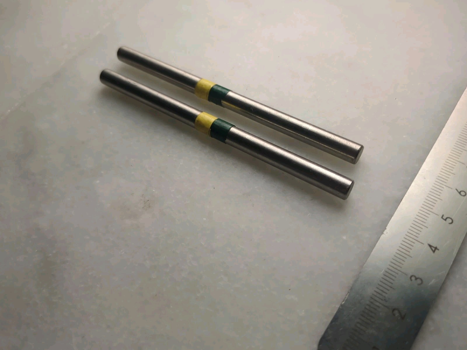 Lot of 2 dental diamond burs